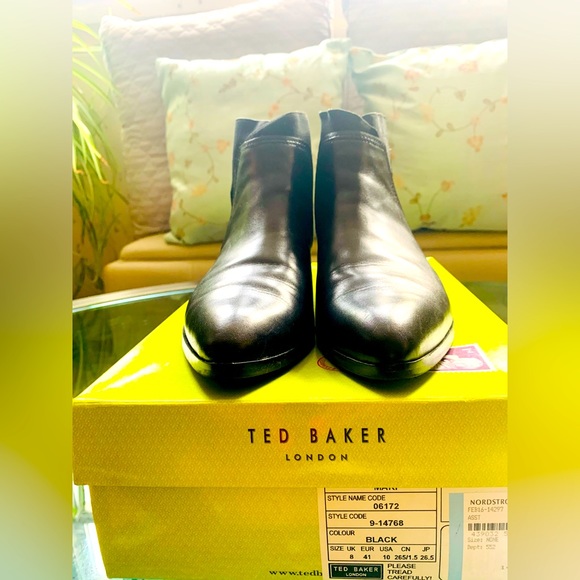 ✨ Ted Baker London✨ Black Leather Chelsea Boot W/Logo Detail - Picture 7 of 15